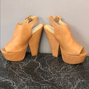 Steve Madden platform heels